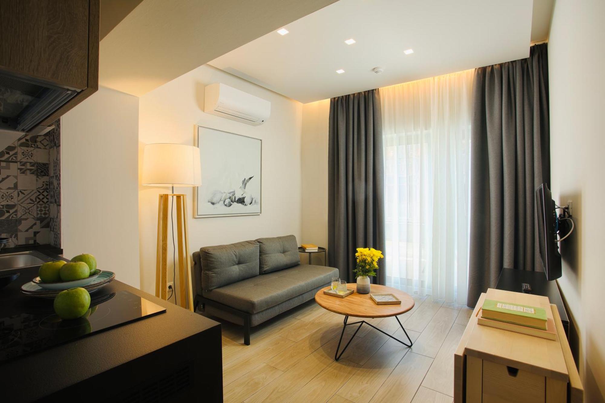 Aparthotel Hestia - Romvis 9 Atenas Exterior foto