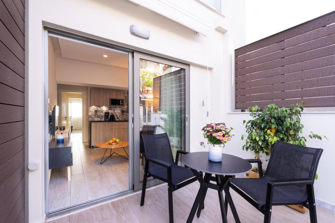 Aparthotel Hestia - Romvis 9 Atenas Exterior foto